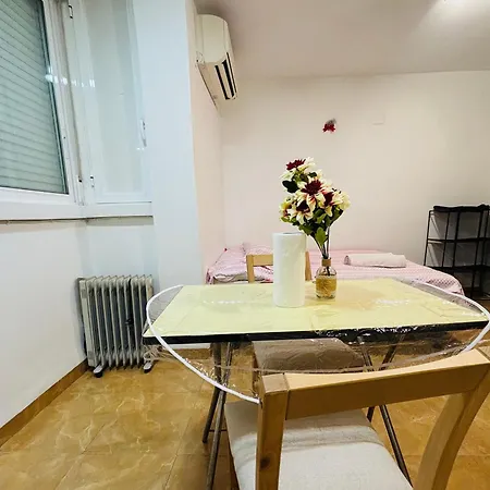 Apartment Mk